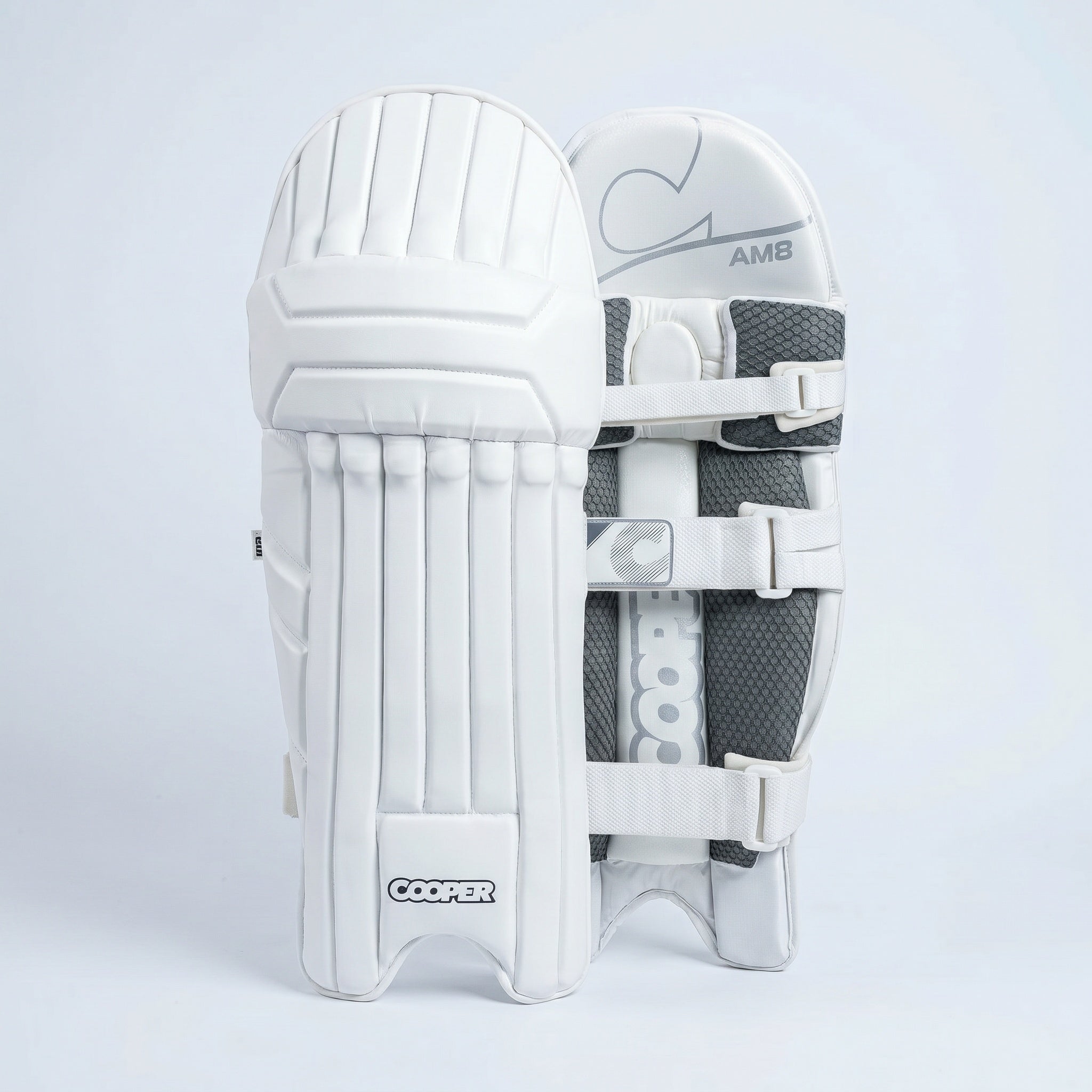 Cooper Cricket AM8 - ADULT image 2