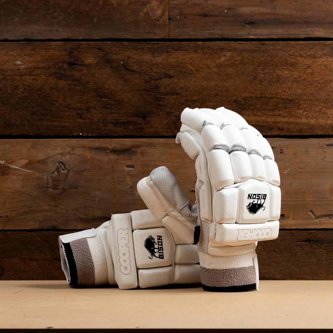 BISON GLOVES 2023/24