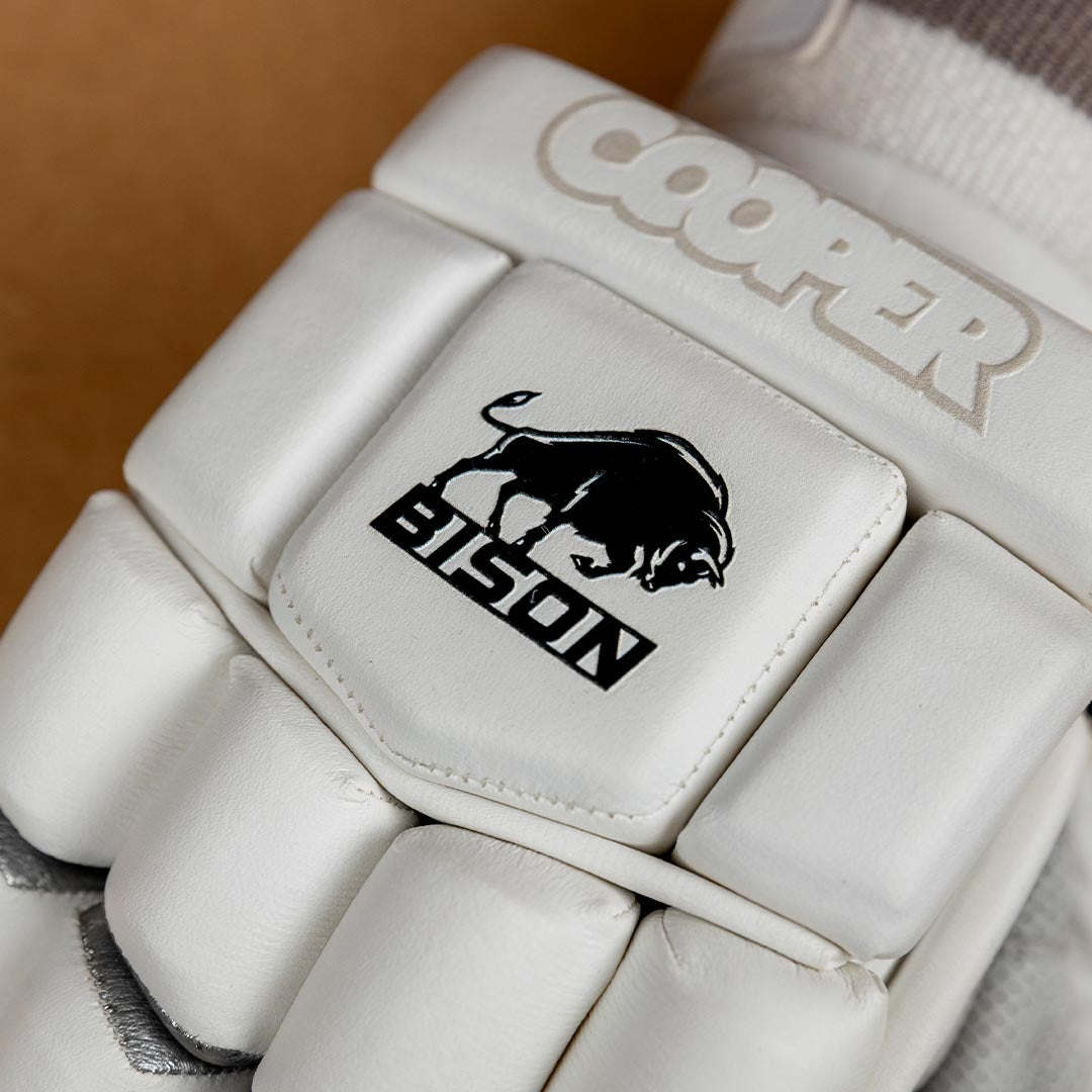 BISON GLOVES 2023/24