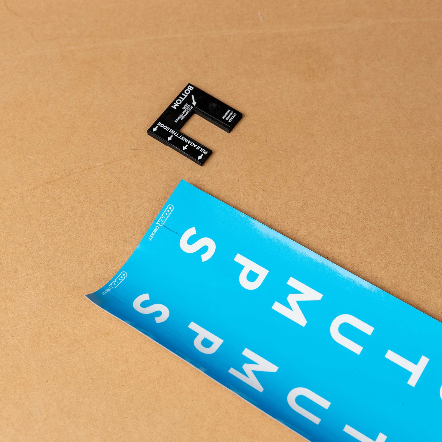 Cricket stump marker tool with blue custom sticker for perfect alignment on stumps.