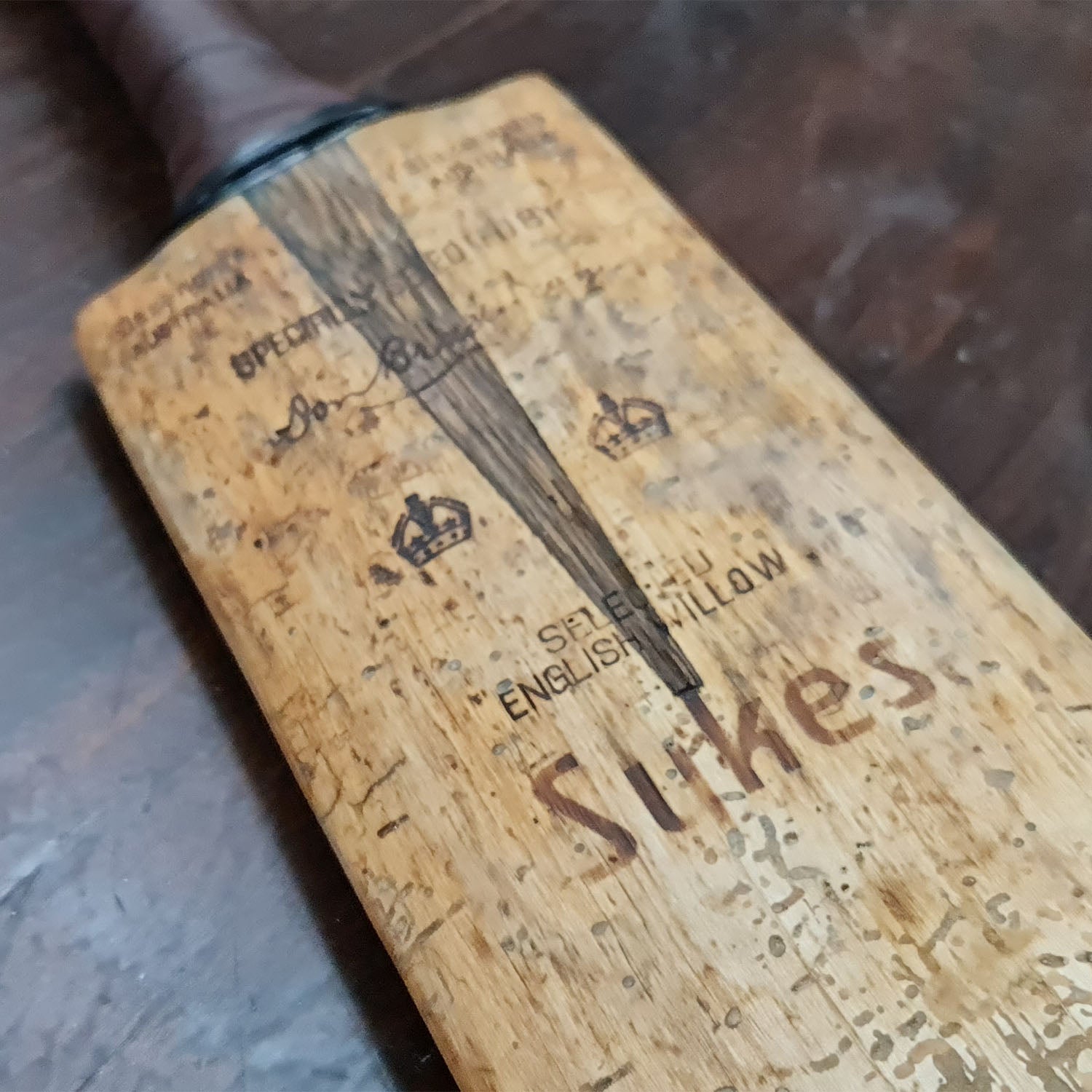 VINTAGE CRICKET BAT REPAIR