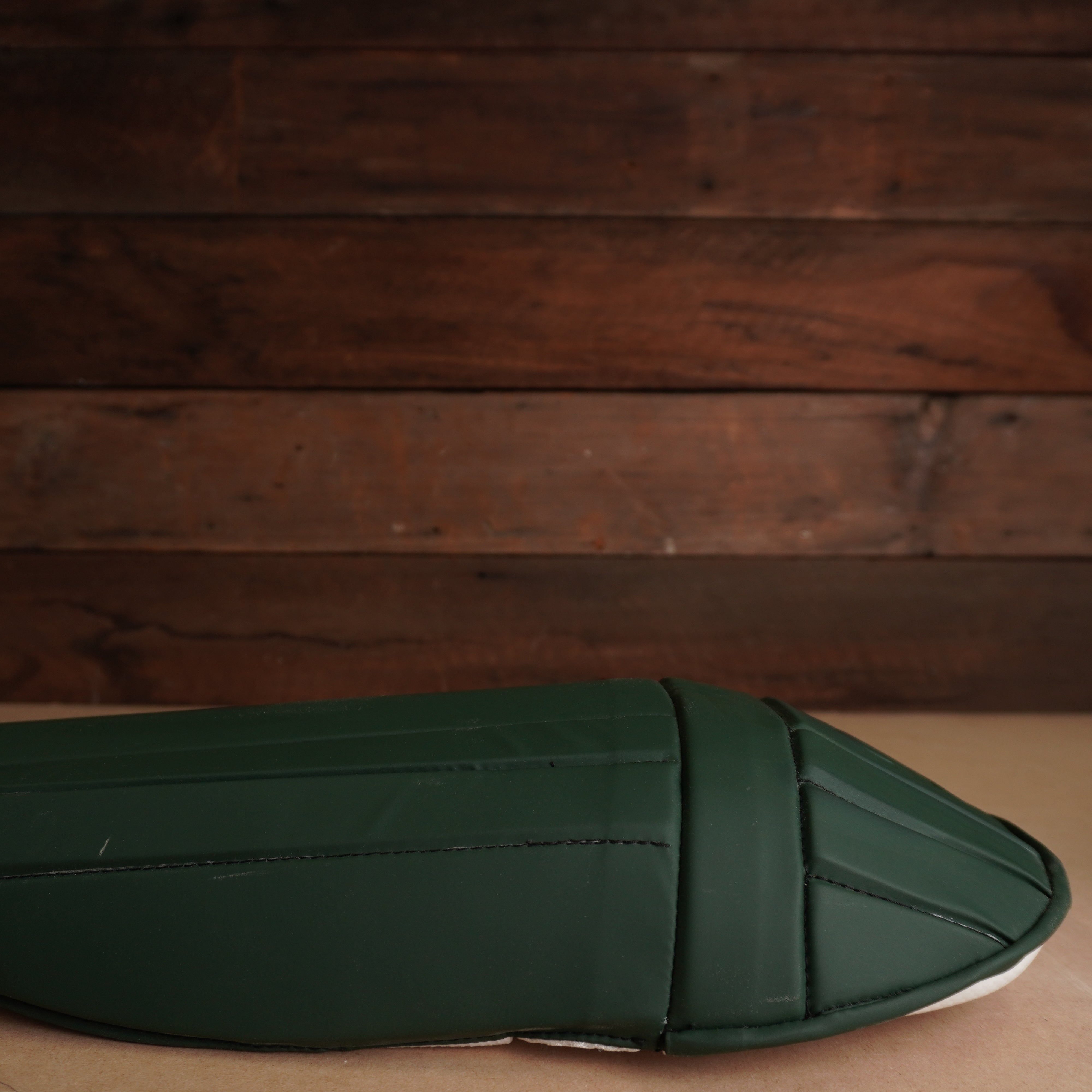 K5 WICKET KEEPING PADS - BOTTLE GREEN - ADULT