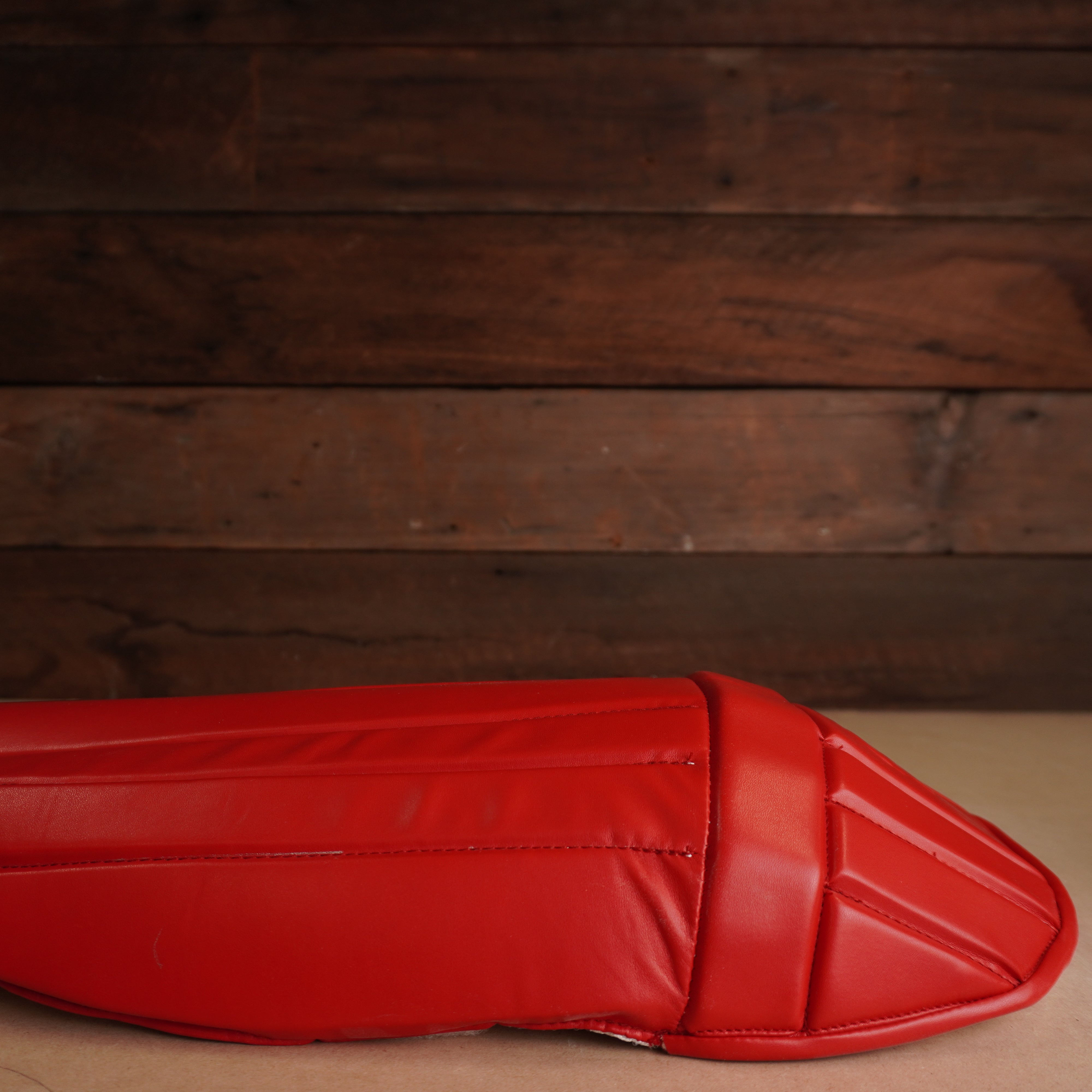 K5 WICKET KEEPING PADS - RED - ADULT