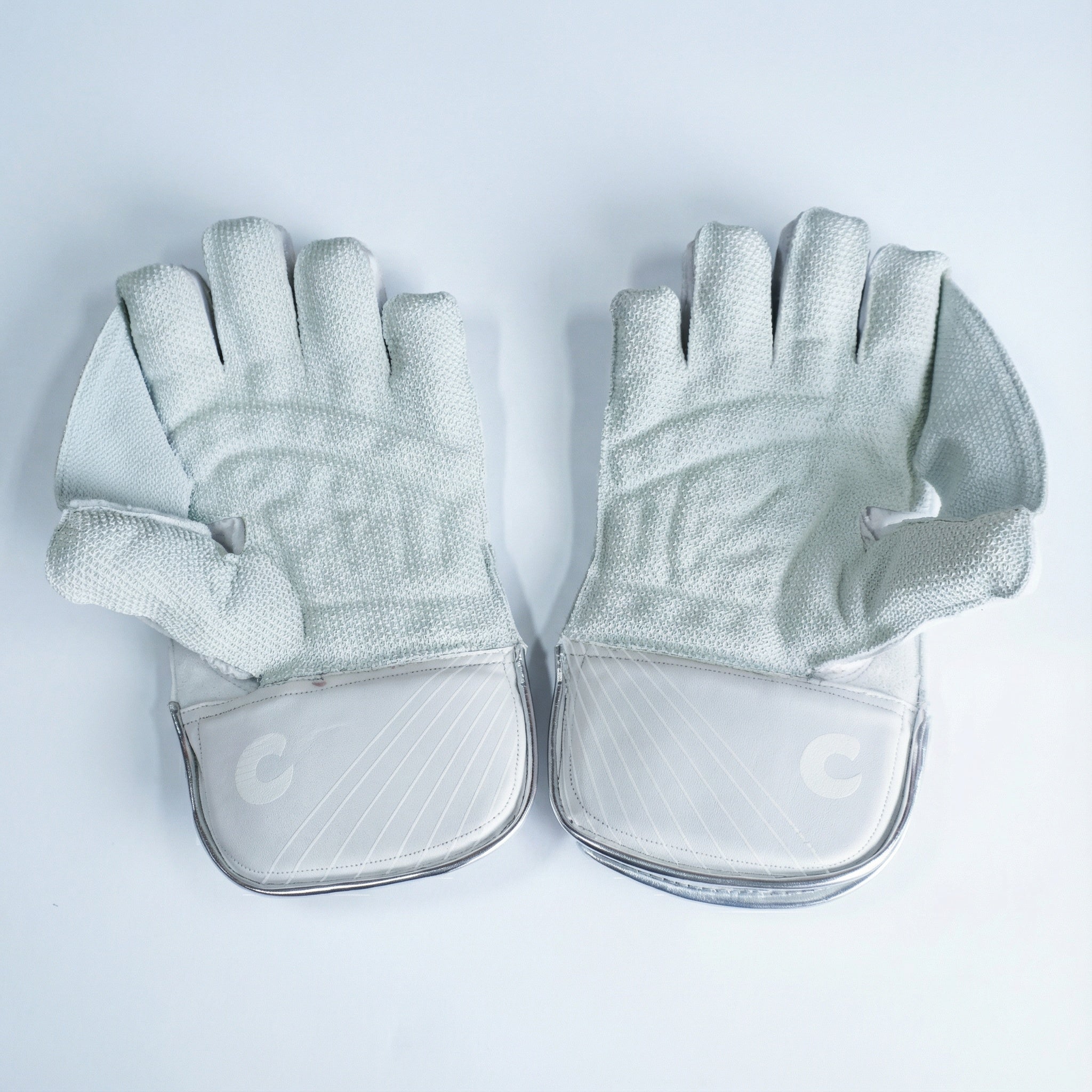 K1 WICKET KEEPING GLOVES