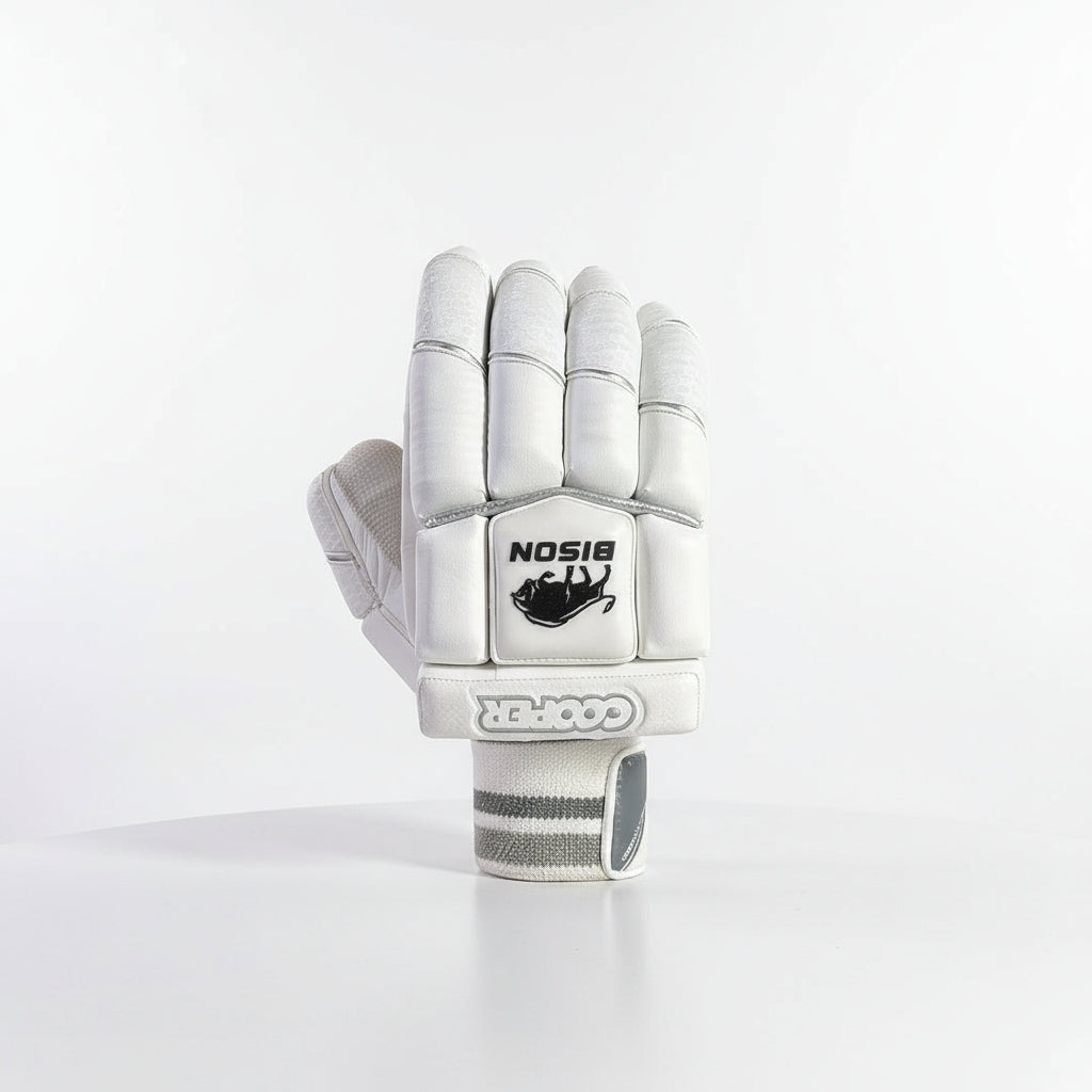 COOPER BISON 25 CRICKET GLOVES - ADULT