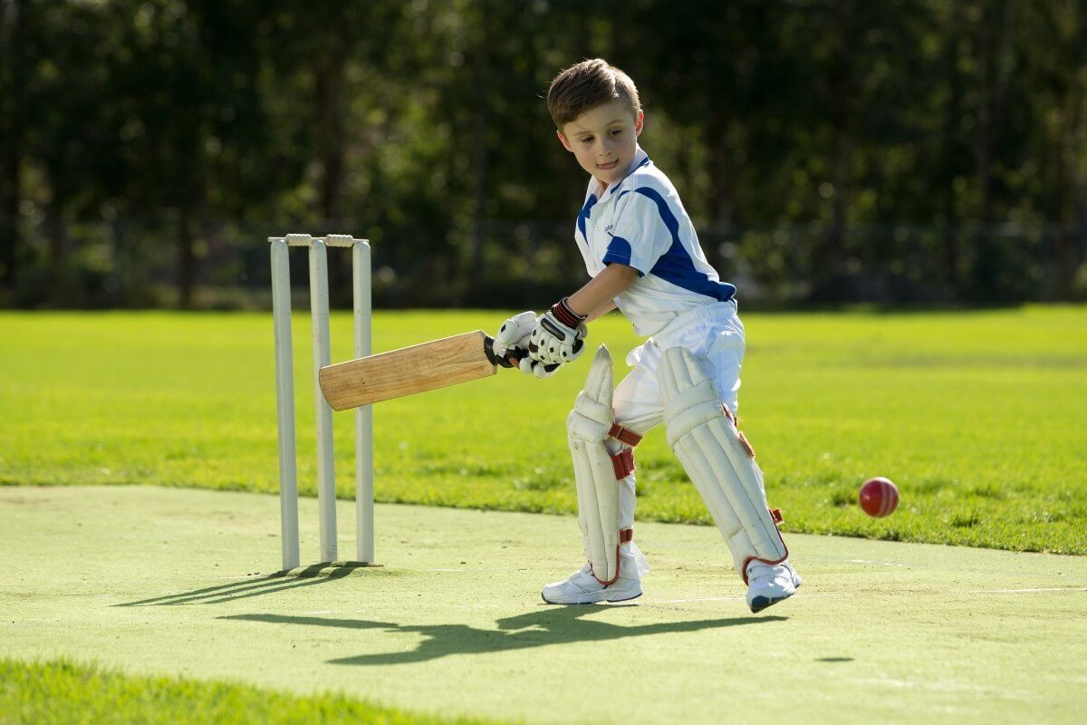 WHICH BAT IS BEST FOR MY CHILD? - Cooper Cricket