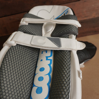 Cooper Cricket AM9 Pads - Black - Adult image 5