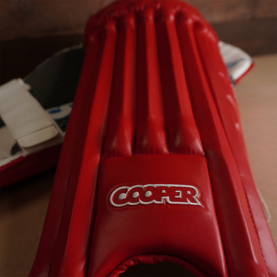 Cooper Cricket AM9 Pads - Red - Adult image 4