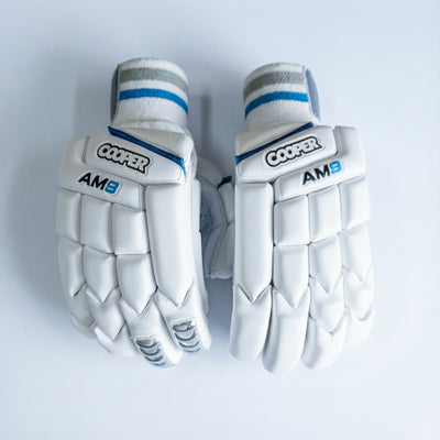 Cooper Cricket AM9 Gloves image 6