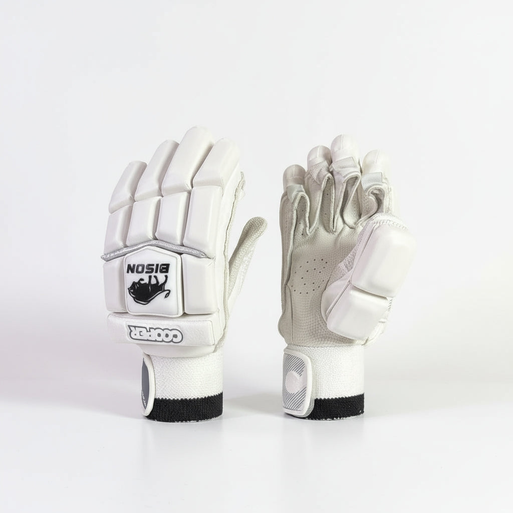 COOPER BISON 25 CRICKET GLOVES - YOUTH & JUNIOR