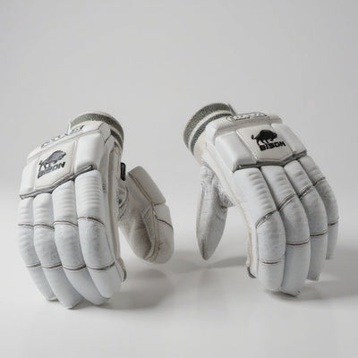 Cooper Cricket Cooper Bison 25 Cricket Gloves - Adult image 8