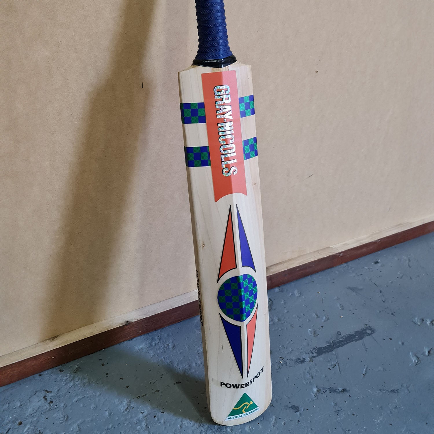 VINTAGE CRICKET BAT REPAIR
