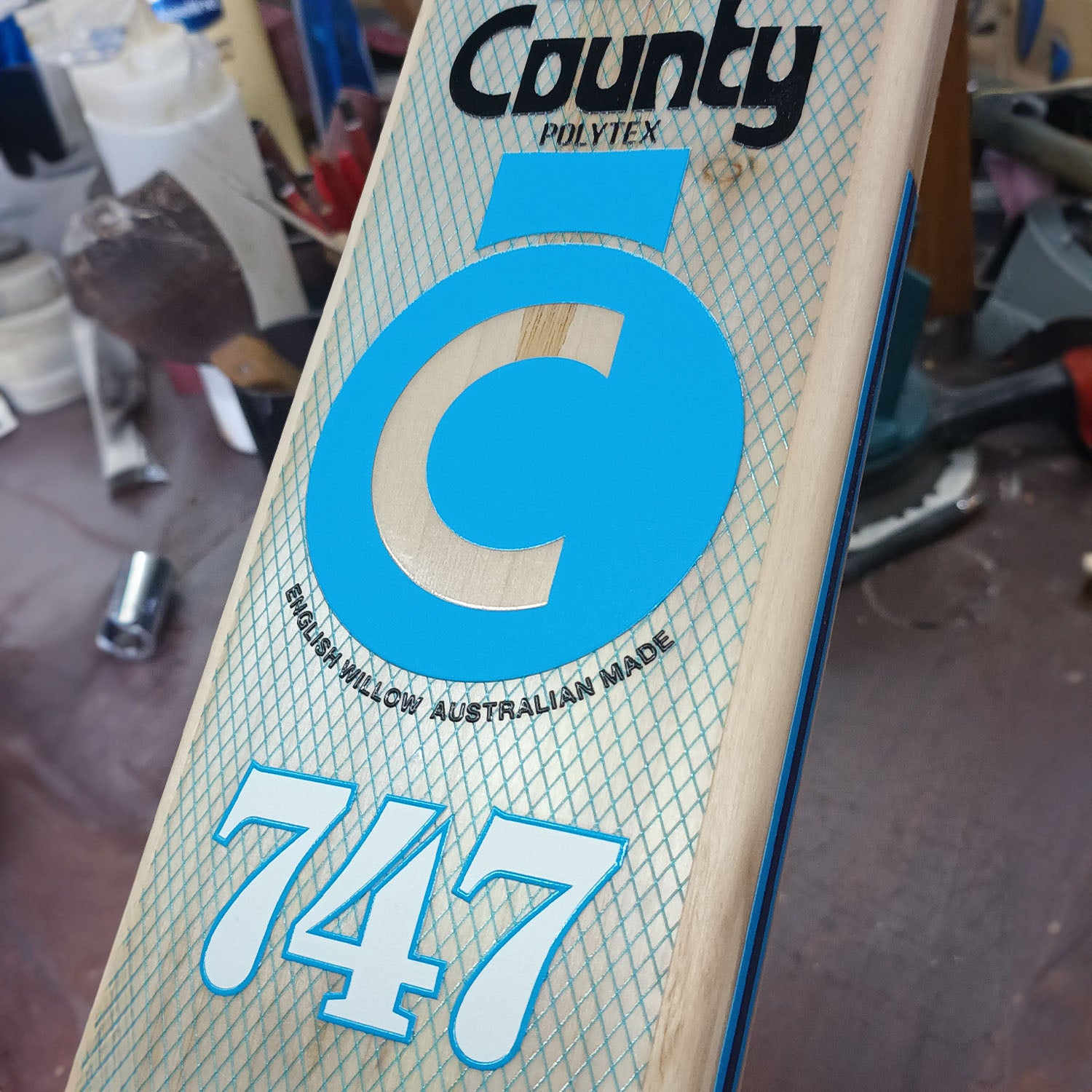 VINTAGE CRICKET BAT REPAIR