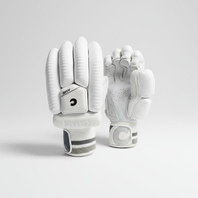 Cooper Cricket AM8 25 Cricket Gloves