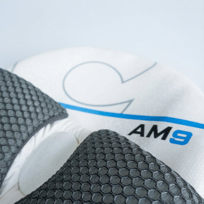Cooper Cricket AM9 Pads - Adult image 5