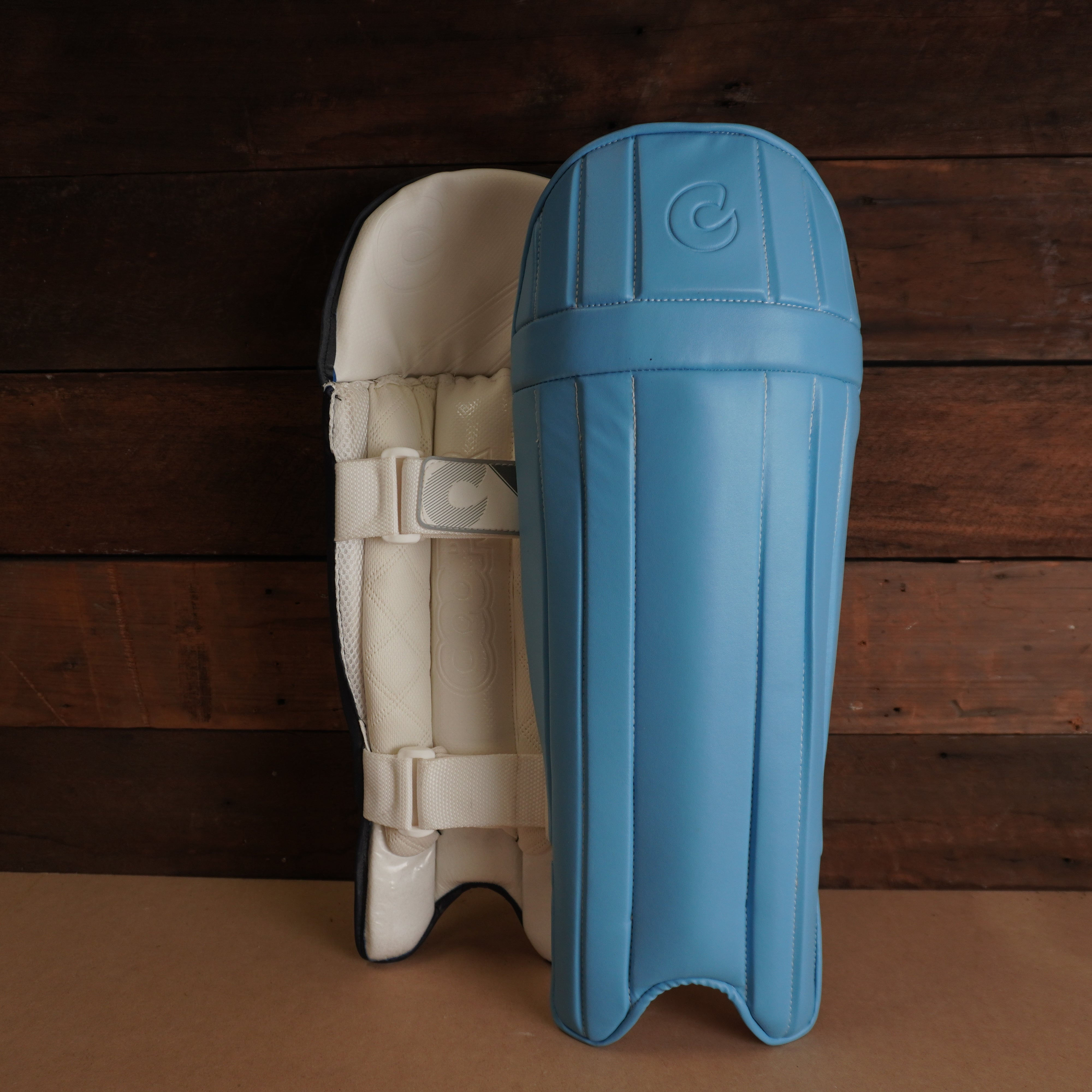 K5 WICKET KEEPING PADS - SKY BLUE - ADULT