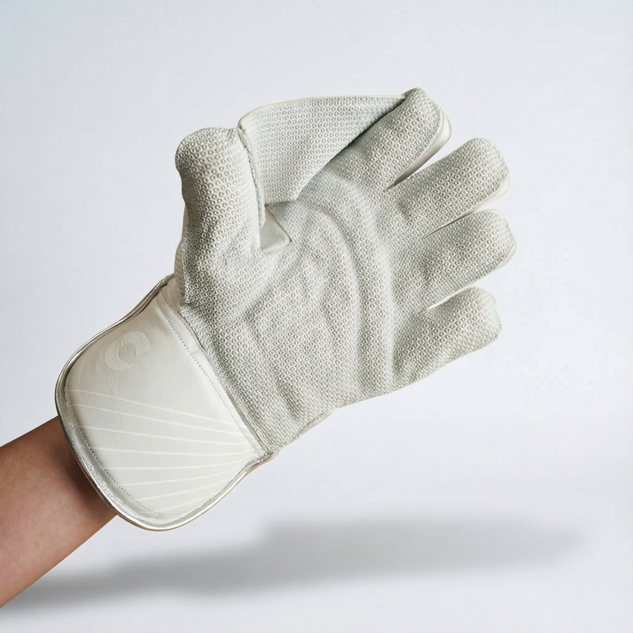 K1 WICKET KEEPING GLOVES