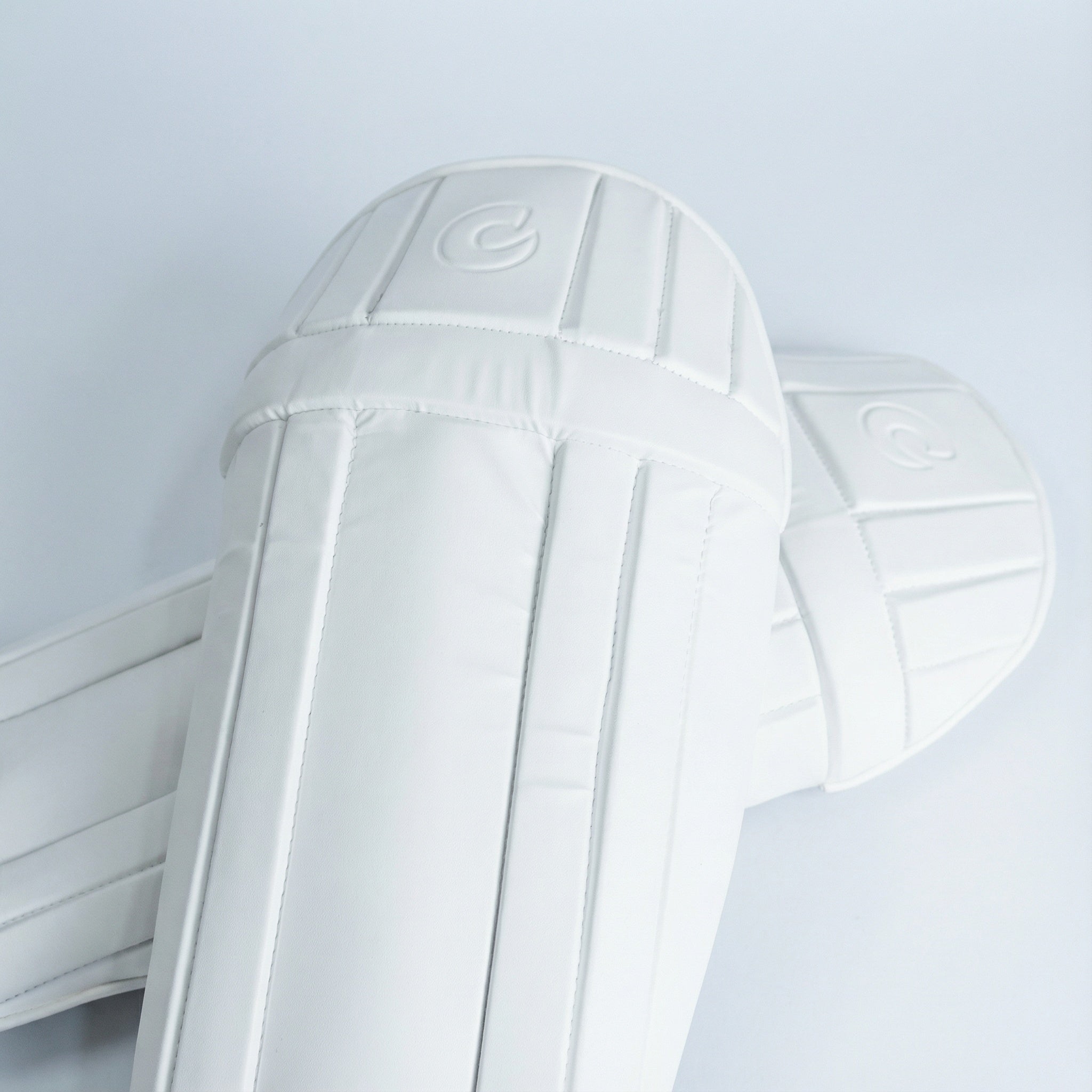 K5 WICKET KEEPING PADS - ADULT