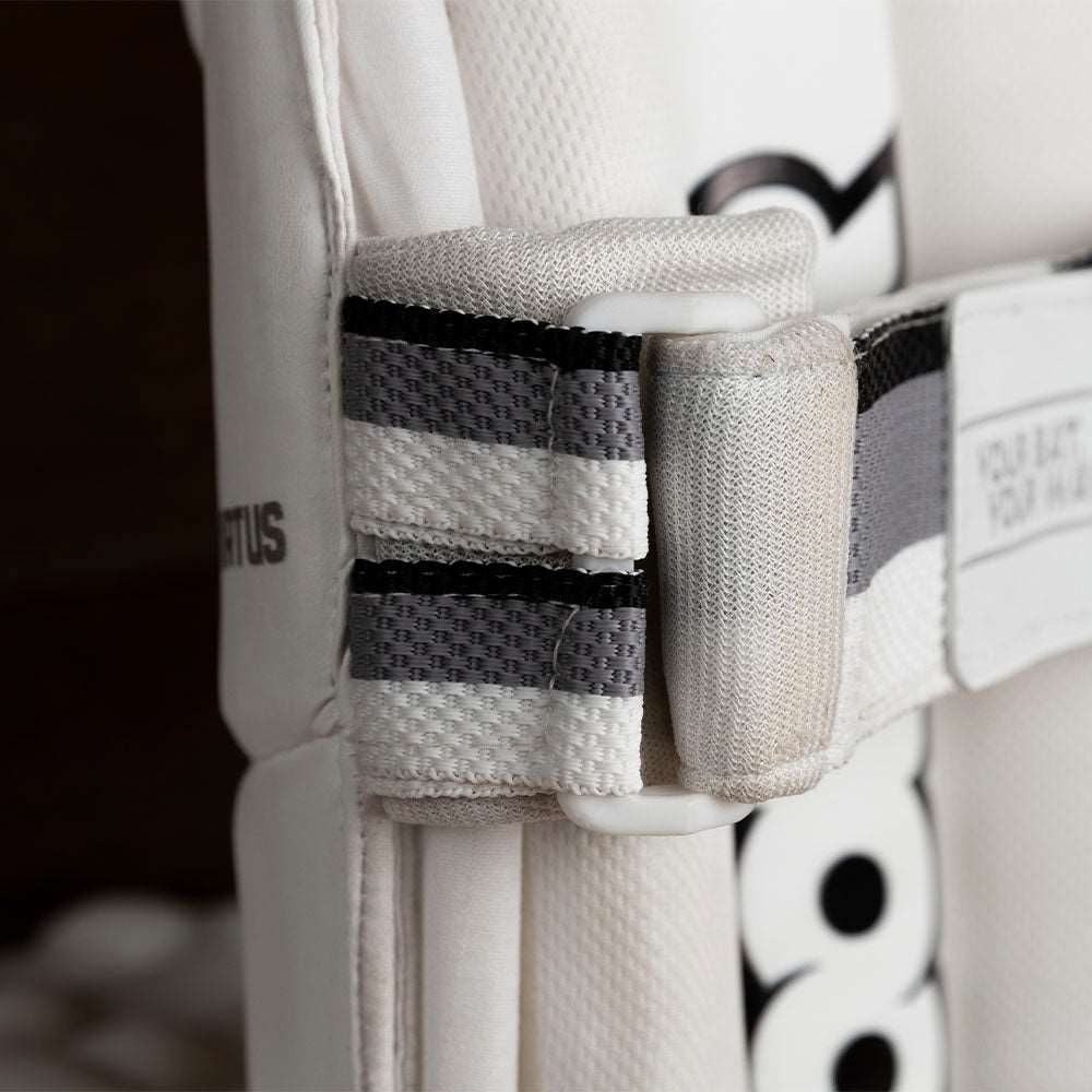 VIRTUS PADS - Cooper Cricket